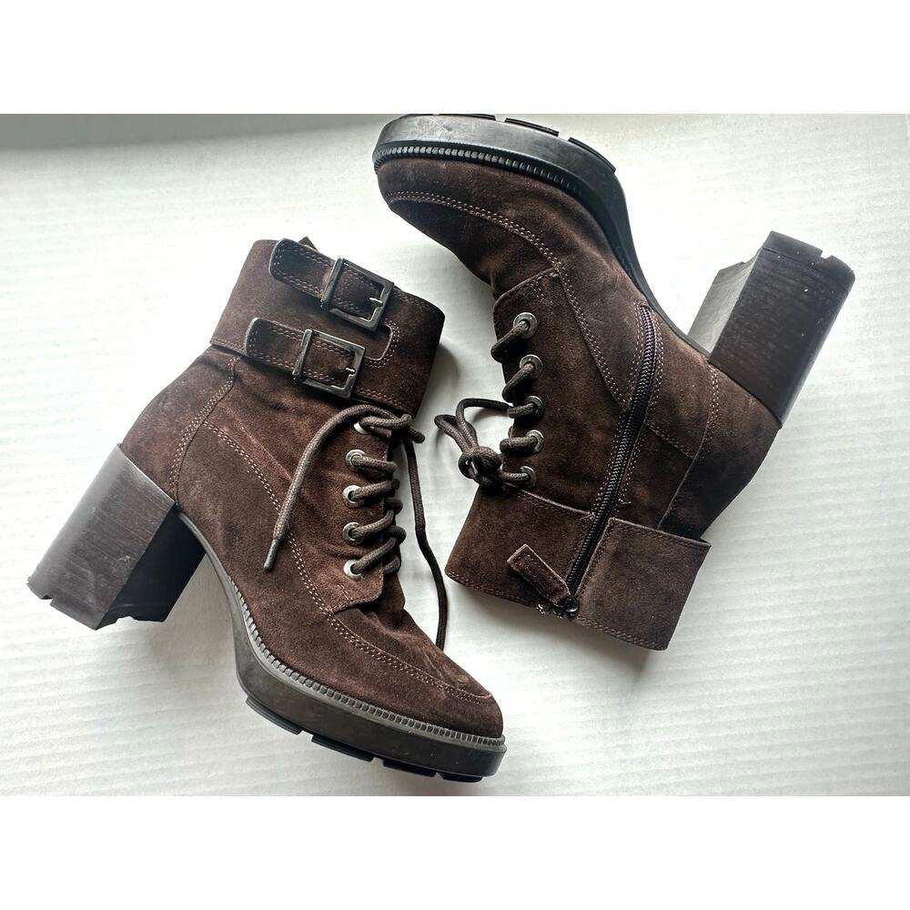 Aquatalia "Irene" Weatherproof Chestnut Brown Suede Boots - Size 7.5